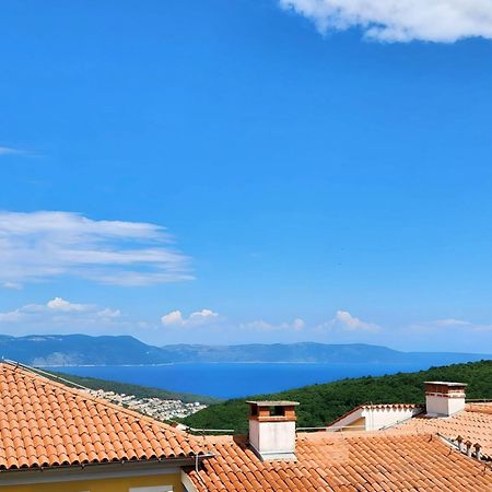 Labin Home Екстериор снимка